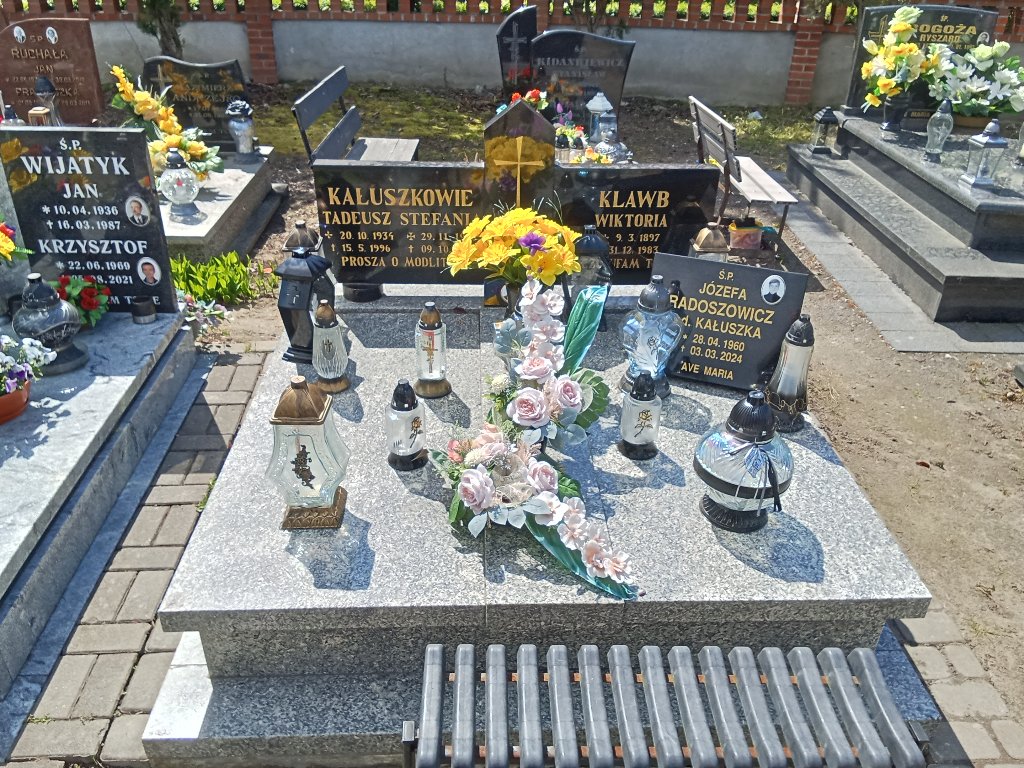 Grób Józefa Radoszowicz