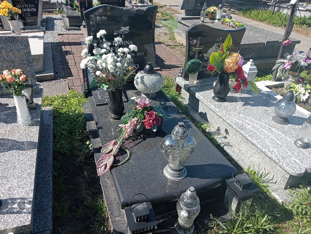 Grób Regina Fecka