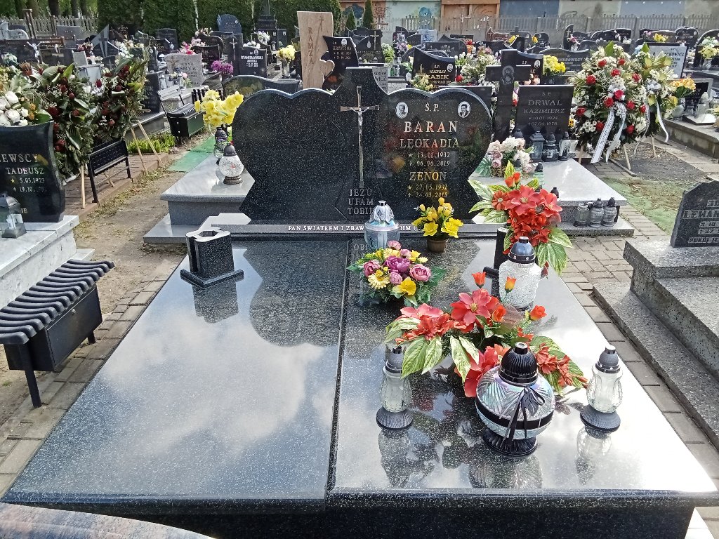 Grób Leokadia Baran