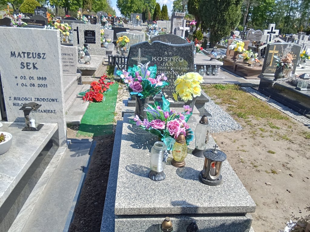 Grób Jan Kostro